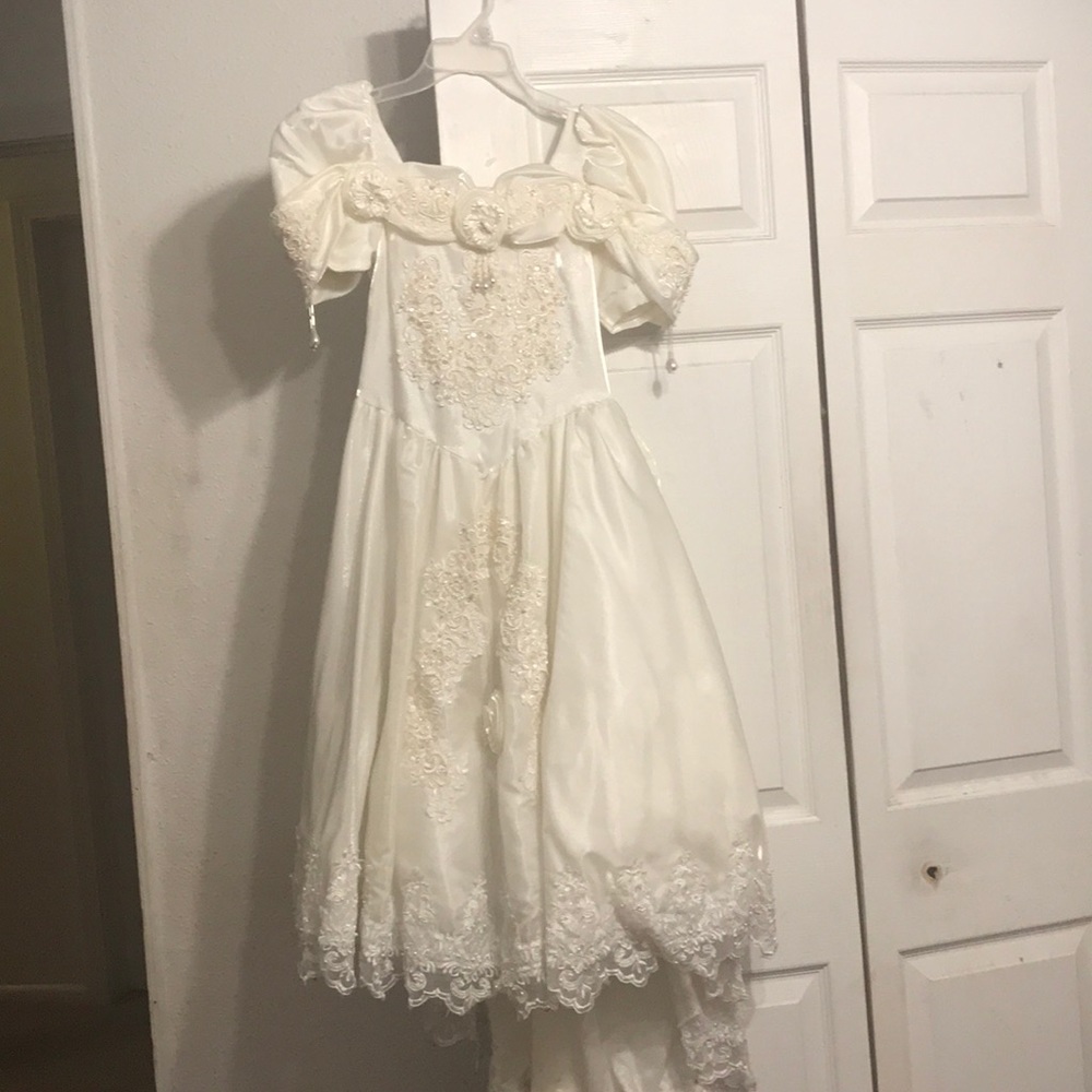Kid’s wedding dress
